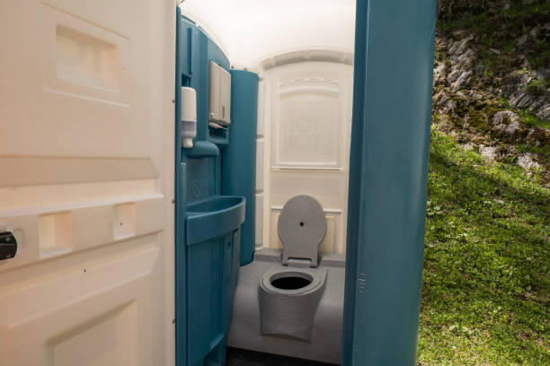 Affordable portable toilet rental in Lincoln Beach, OR